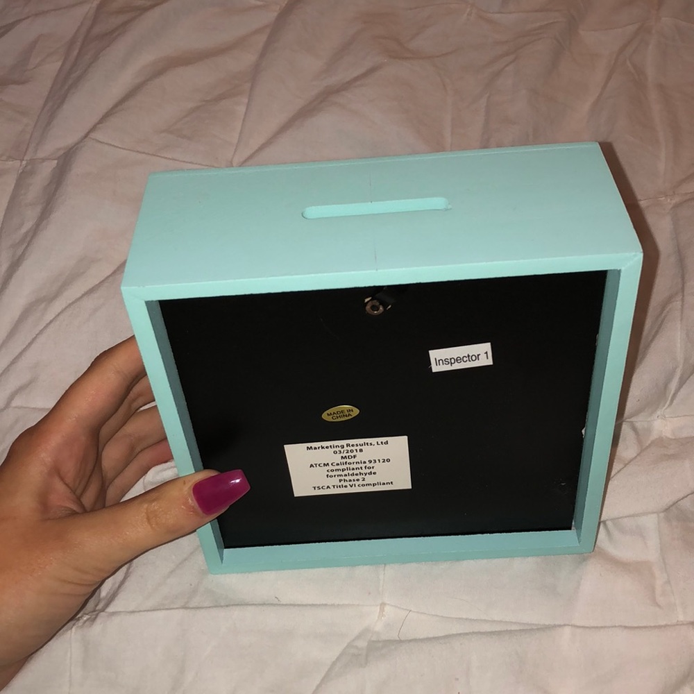 Money container/ Coin Box - Picture 3 of 3